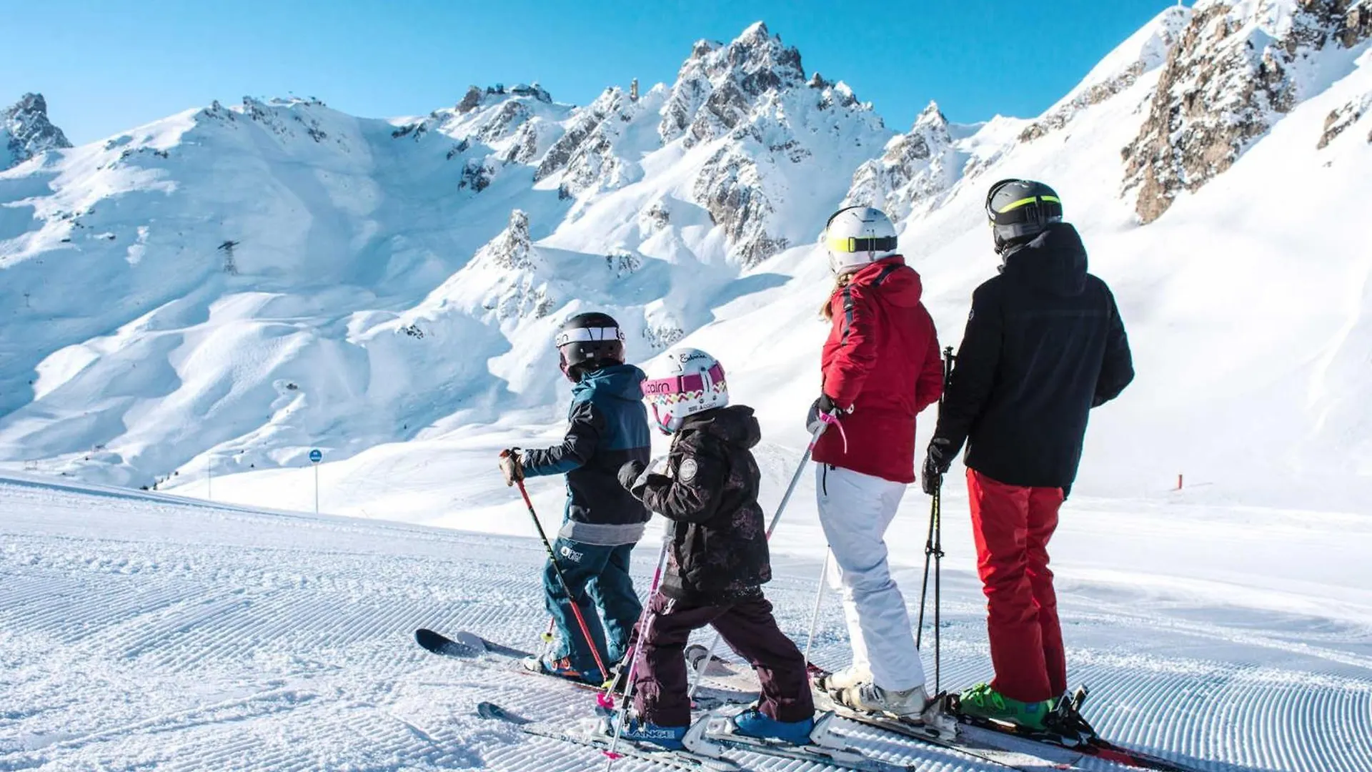 Charmant Appartement A La Tania - 6 Pers, Skis Aux Pieds, Proche Commodites - Fr-1-182A-10 Courchevel Apartment
